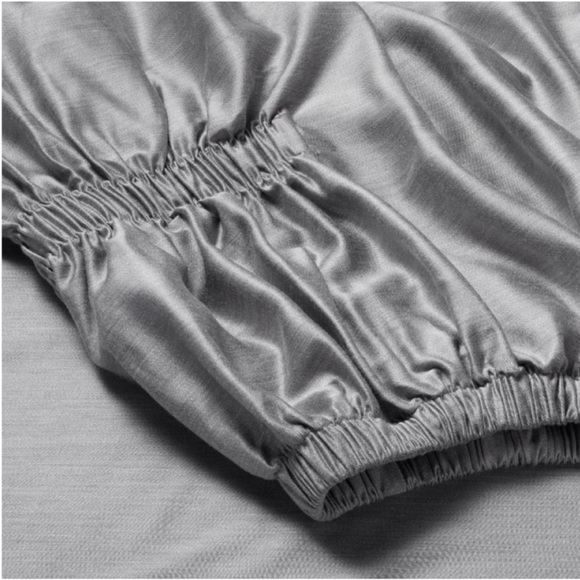 NWT King 400 Thread Count Rayon from Bamboo Sheet
Set Dark Gray - Casaluna - Picture 6 of 7